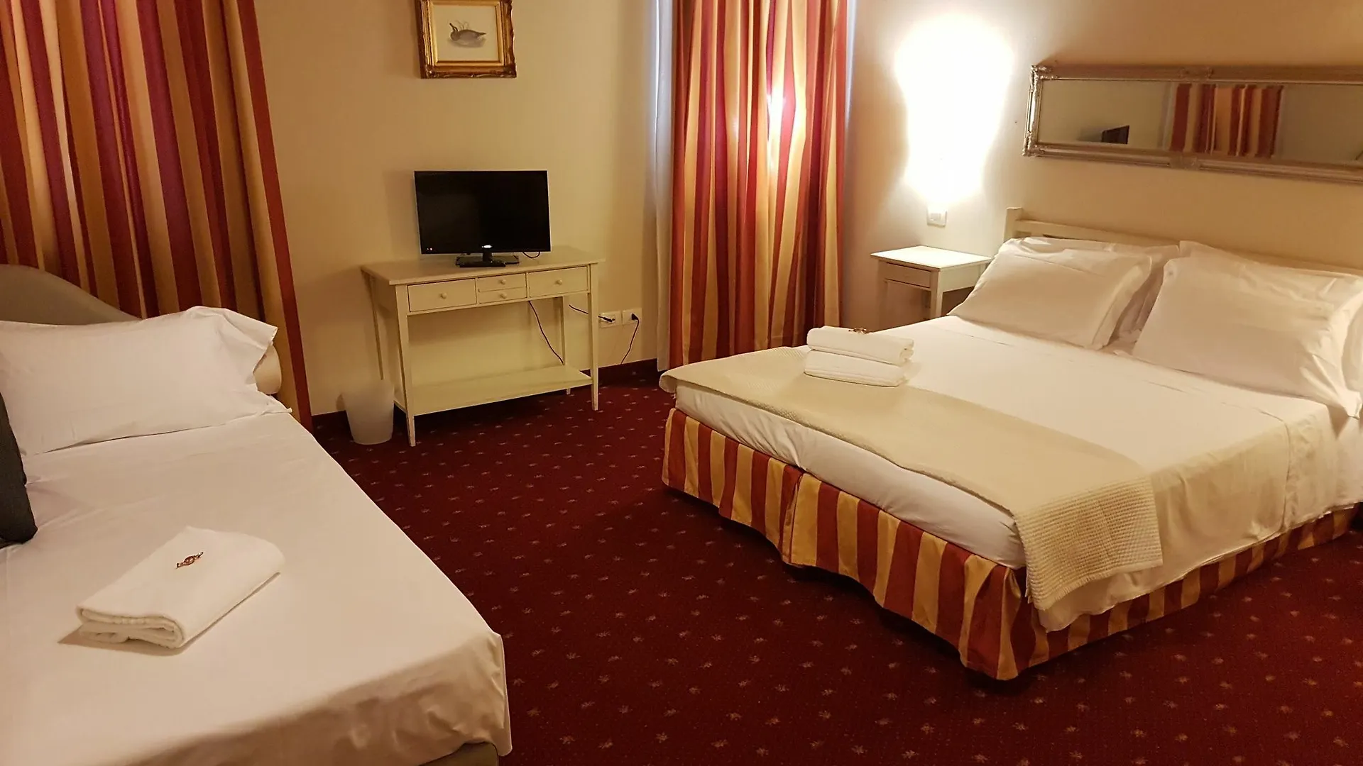 Hotel Mi Casa Es Tambien Tu Casa Vips Verona Itálie